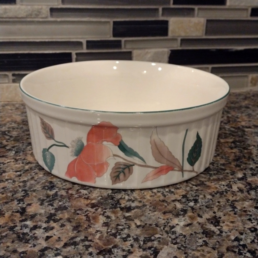 Mikasa Silk 🌺 Flowers Souffle
